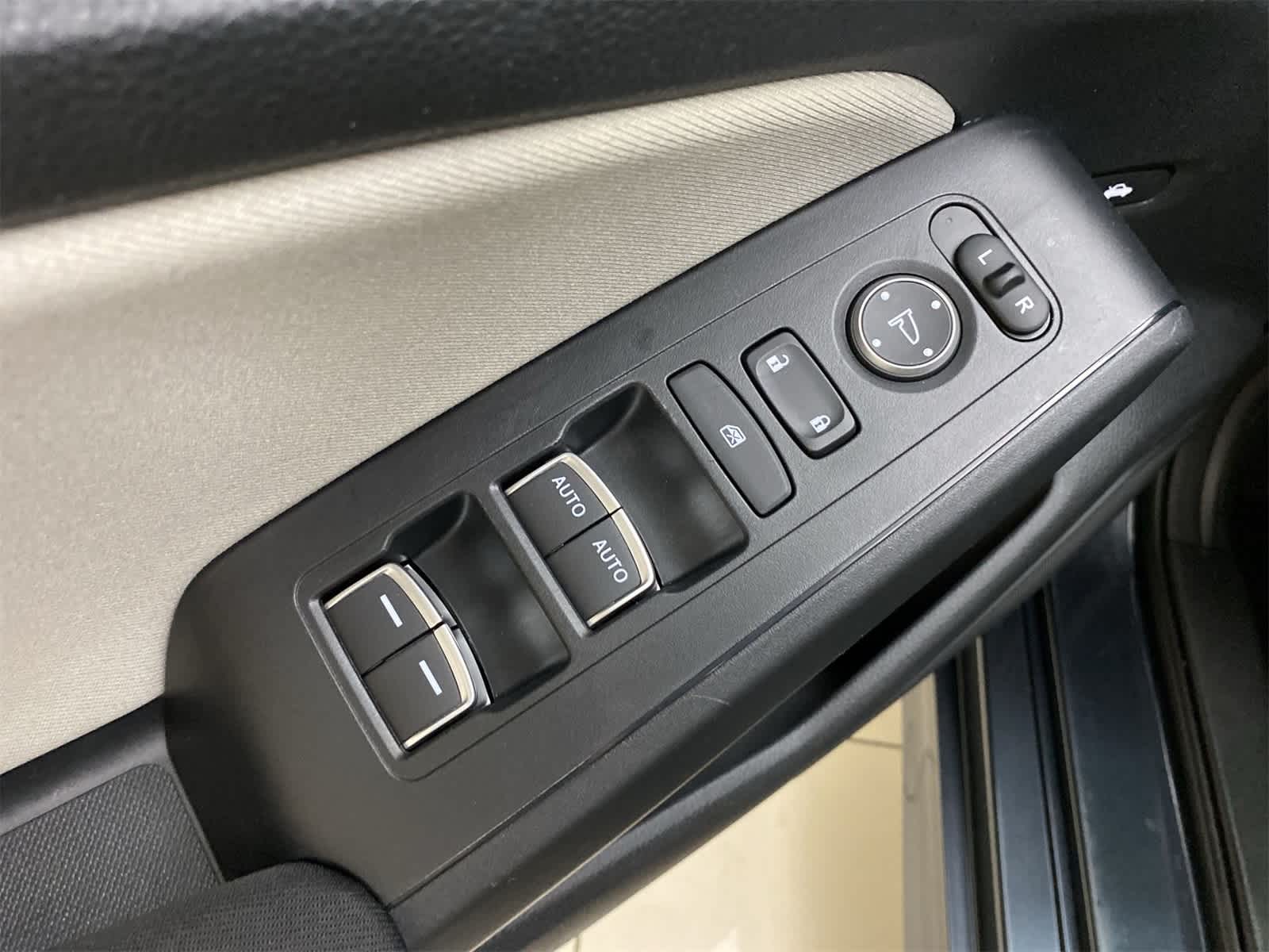 Thumbnail: 2024 Honda Civic - 15