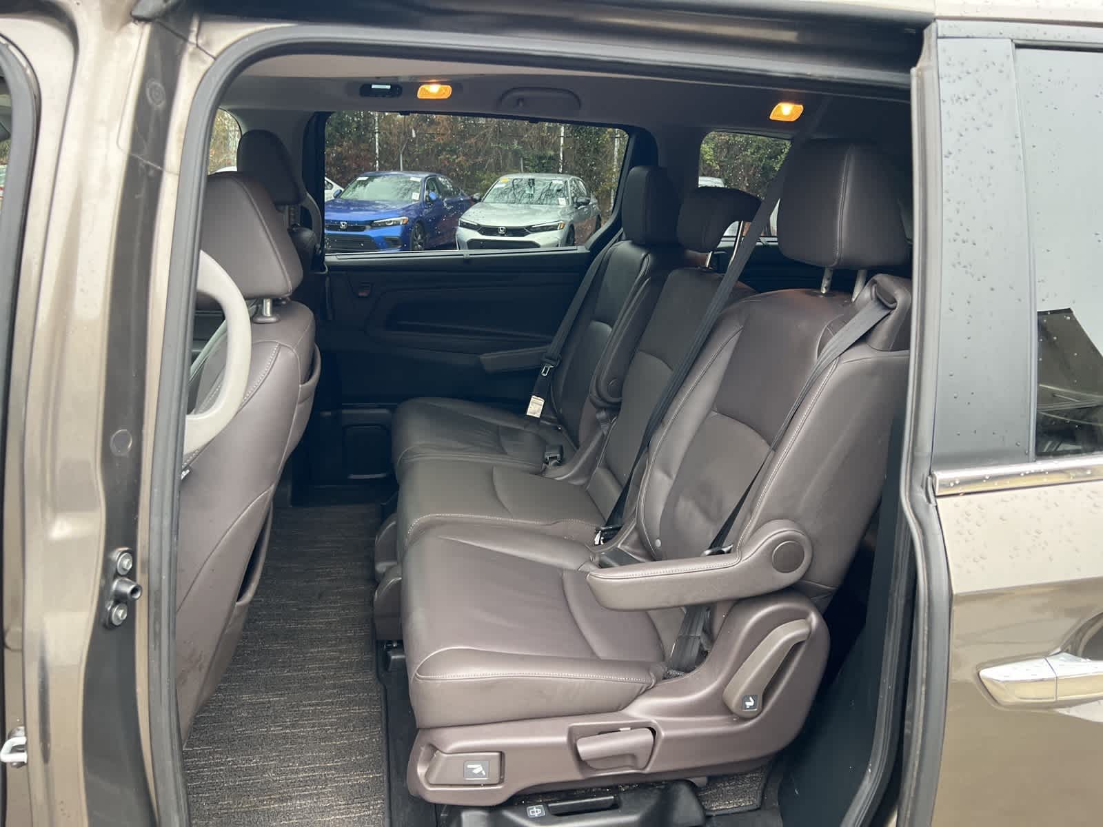 Thumbnail: 2023 Honda Odyssey - 16