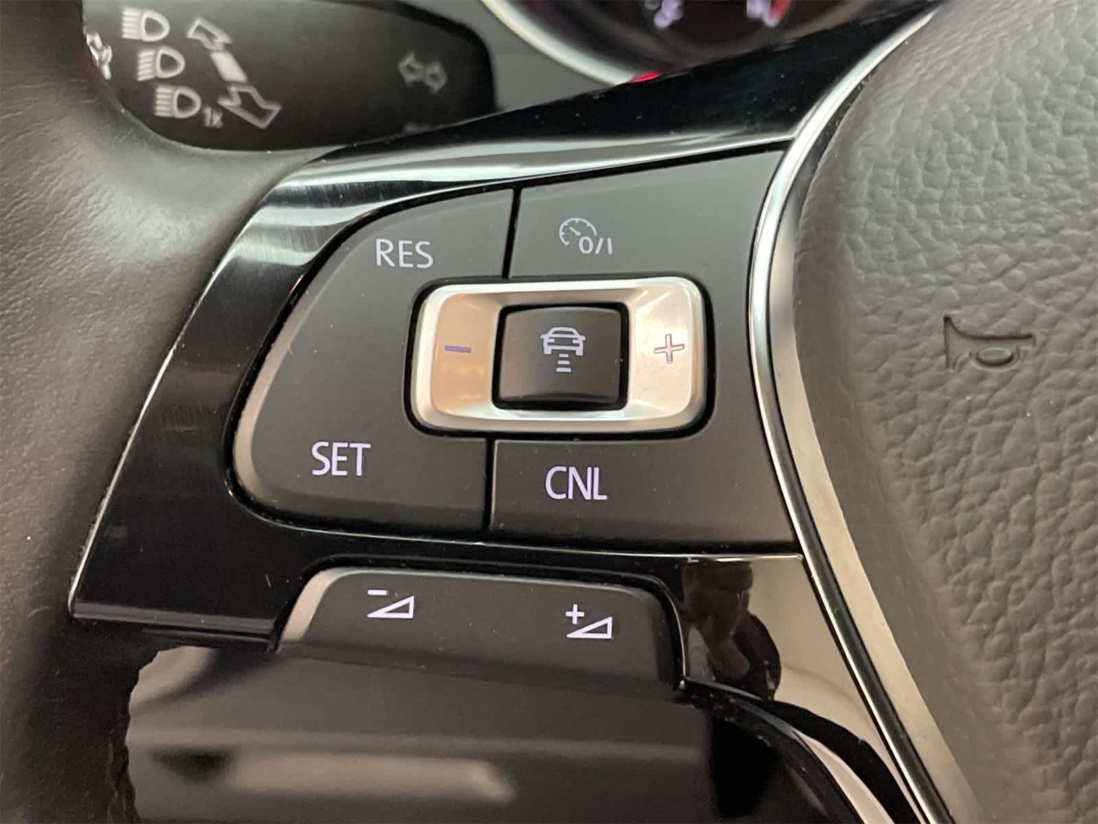 2018 Volkswagen Atlas SEL 12