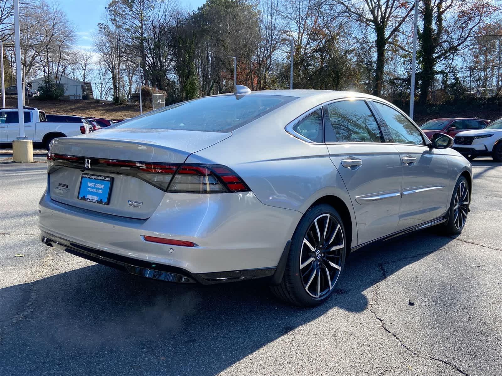 2025 Honda Accord Hybrid Touring photo 3