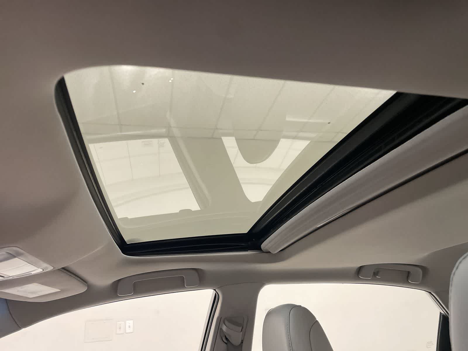 Thumbnail: 2014 Toyota Avalon - 3