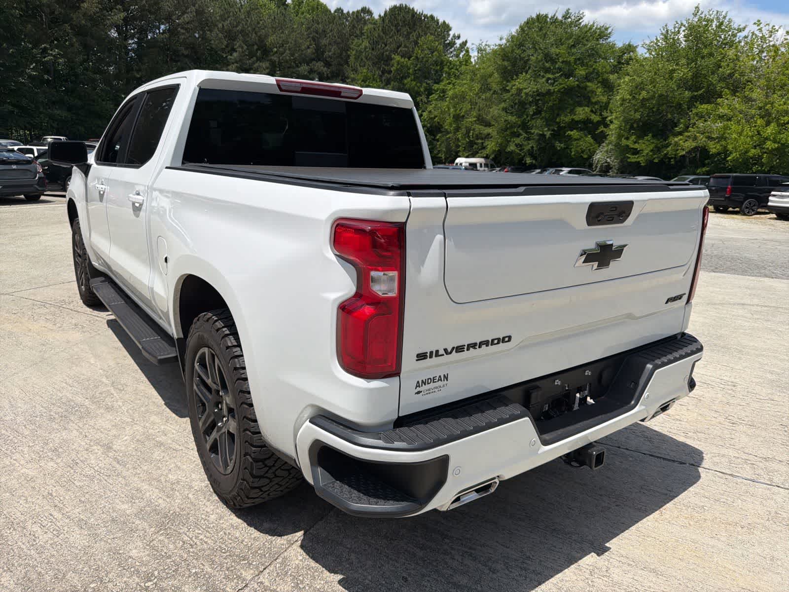 Thumbnail: 2026 Chevrolet Silverado 1500 - 9