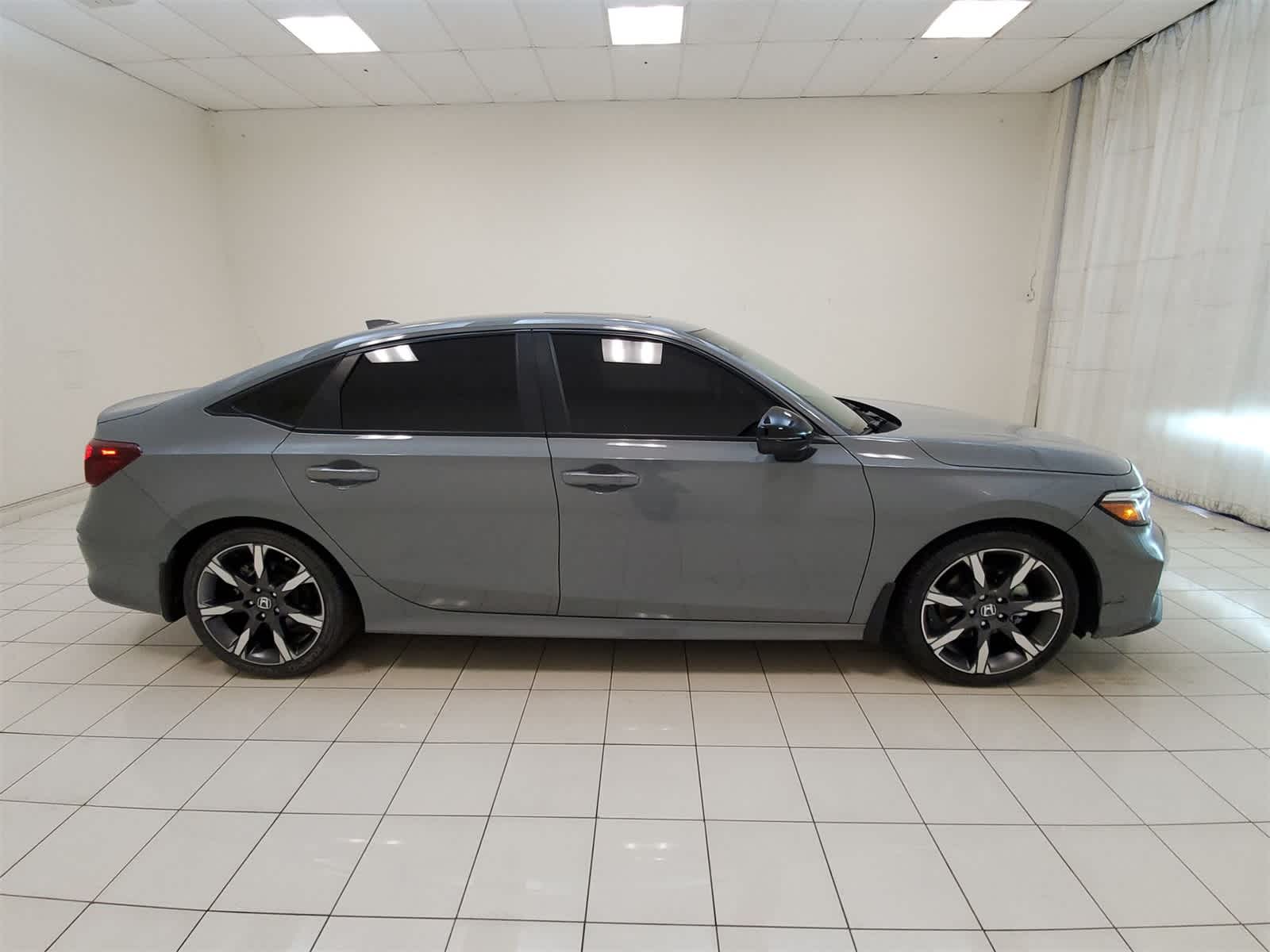 Thumbnail: 2025 Honda Civic - 25