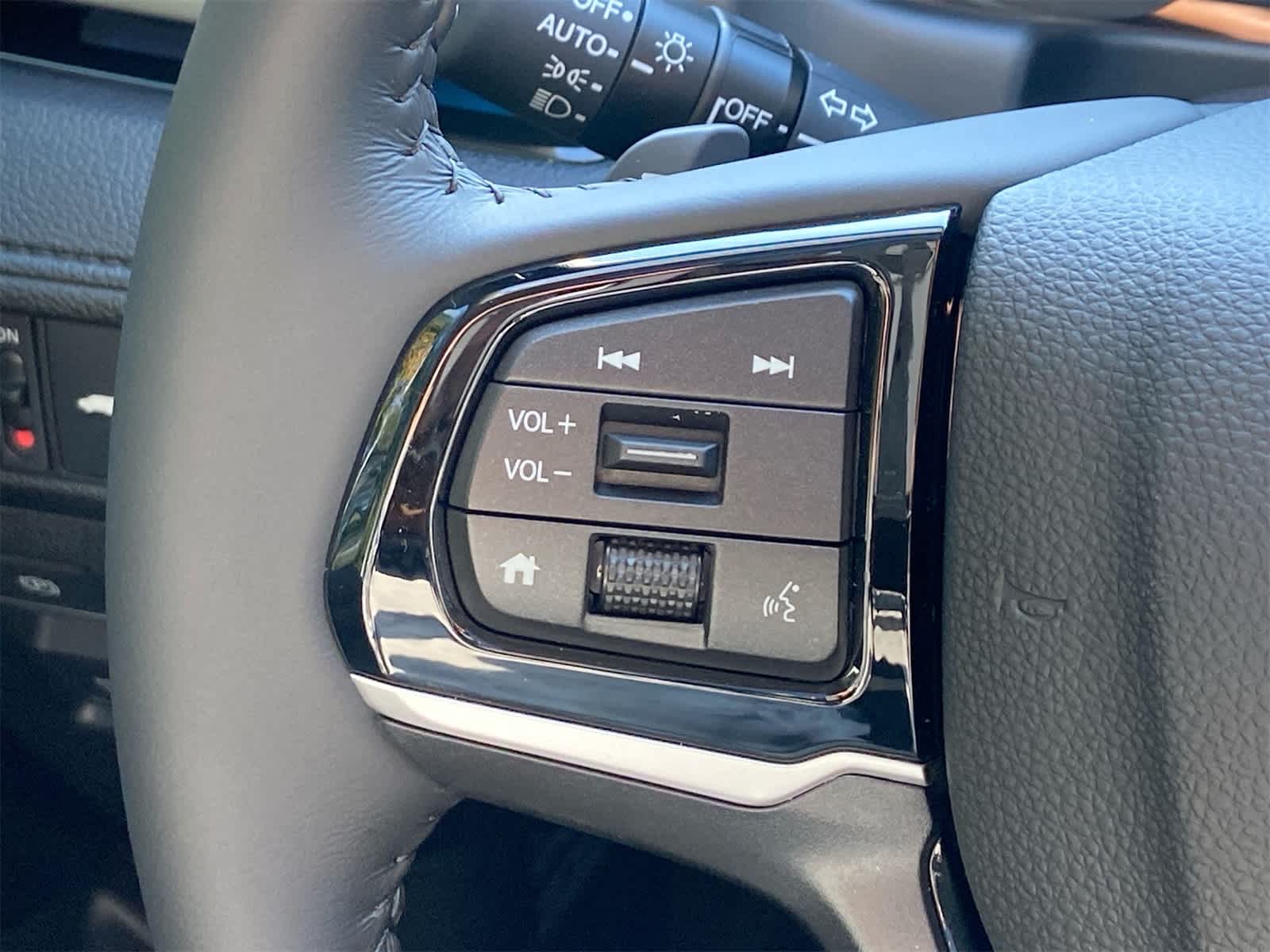 Thumbnail: 2025 Honda Odyssey - 23