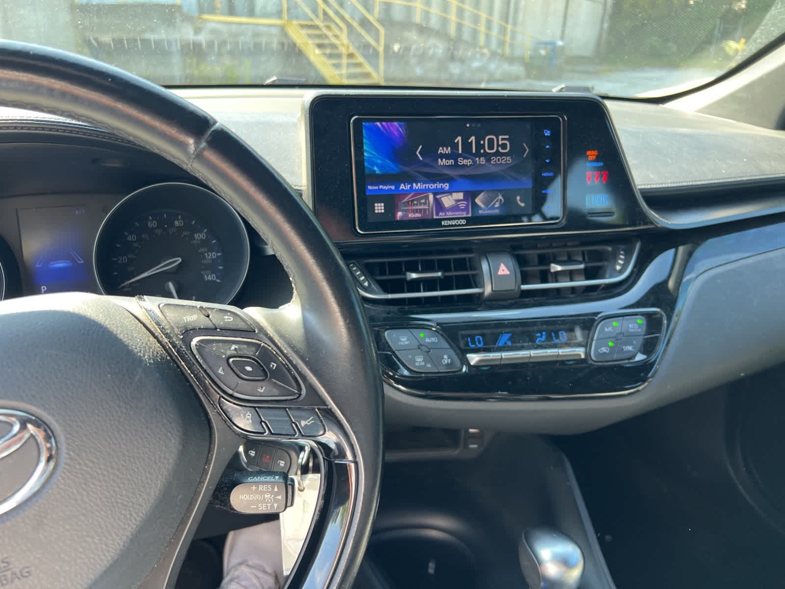 Thumbnail: 2018 Toyota C-HR - 20
