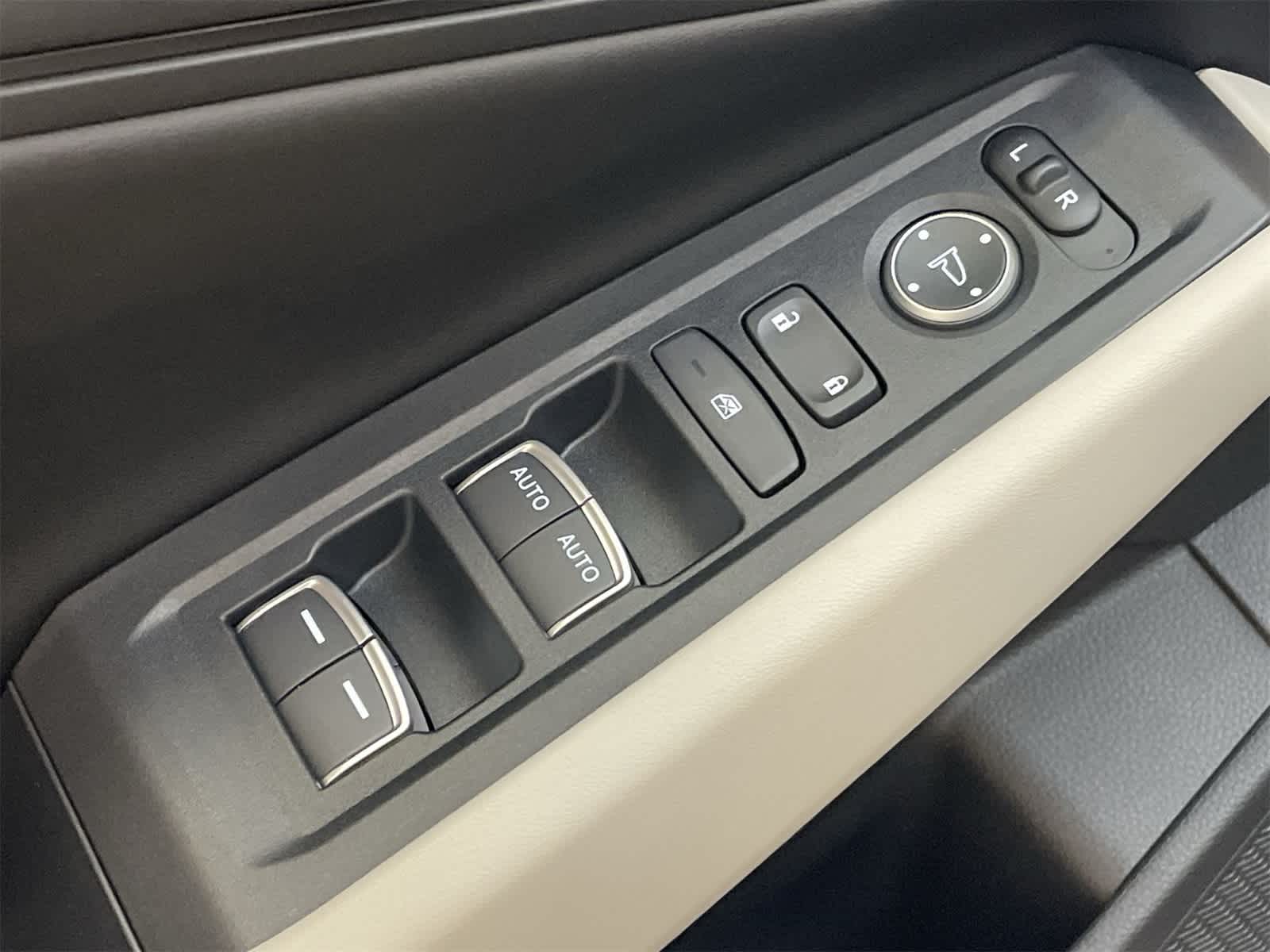 Thumbnail: 2025 Honda Accord - 17