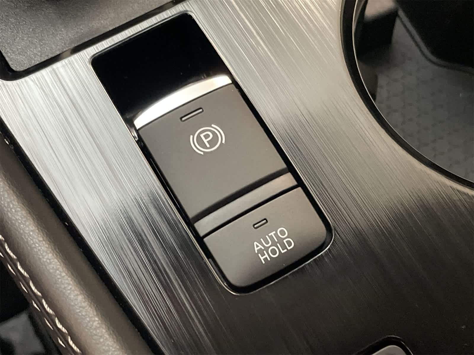 Thumbnail: 2023 Nissan Rogue - 34