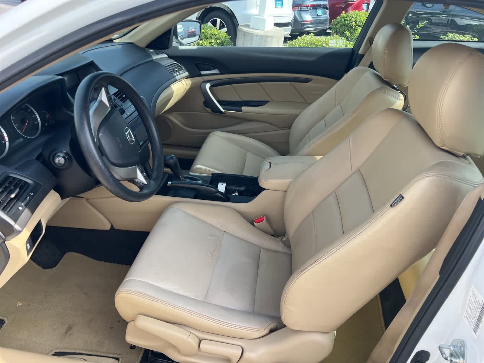 Thumbnail: 2012 Honda Accord - 19