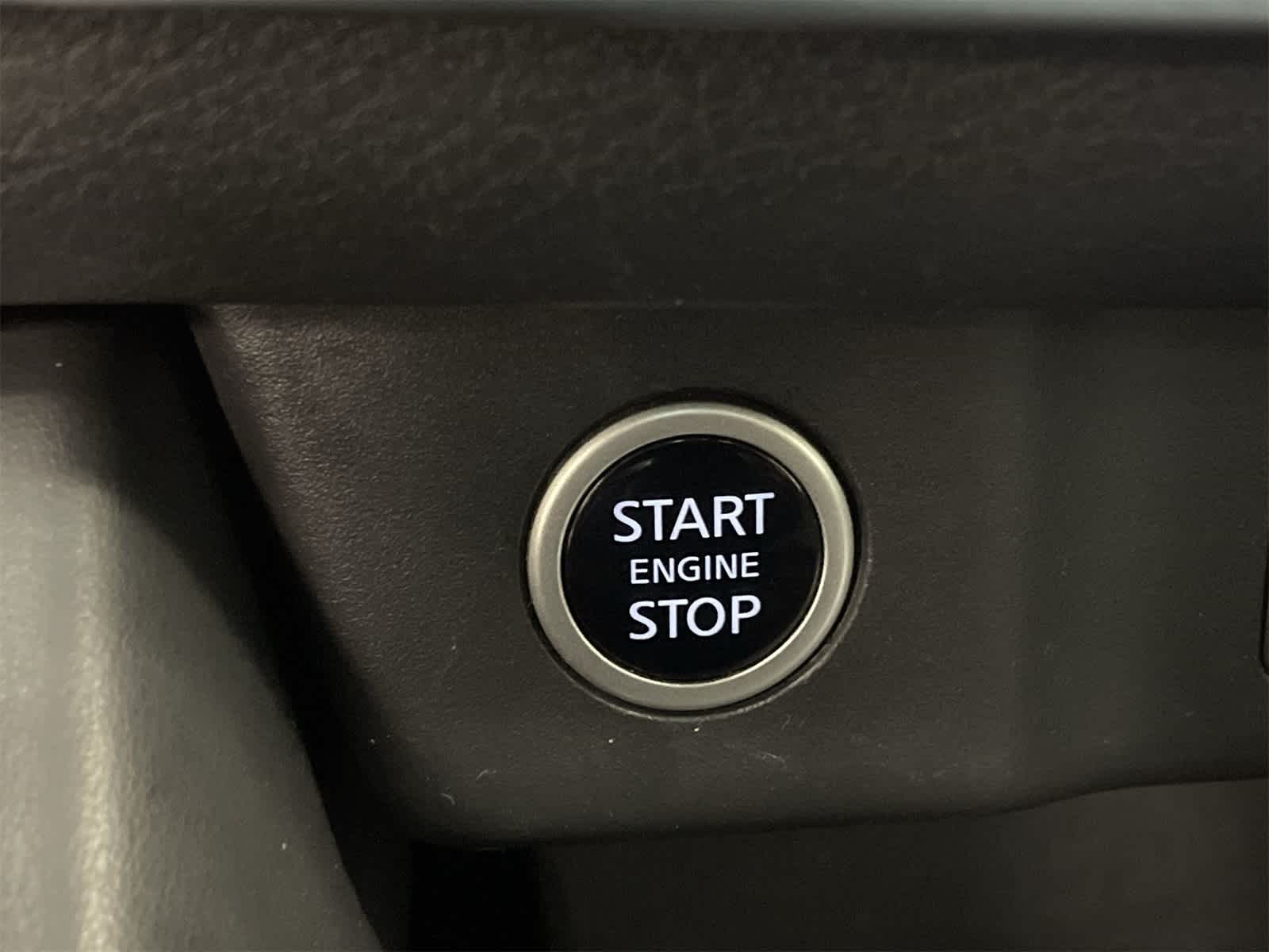 Thumbnail: 2023 Nissan Rogue - 8