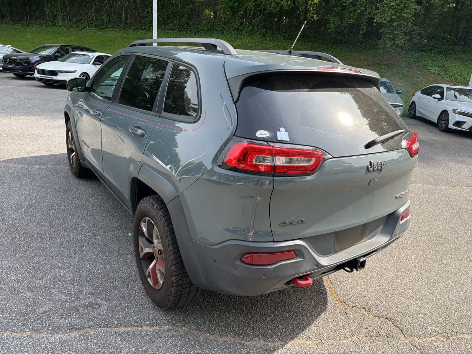 Thumbnail: 2014 Jeep Cherokee - 8