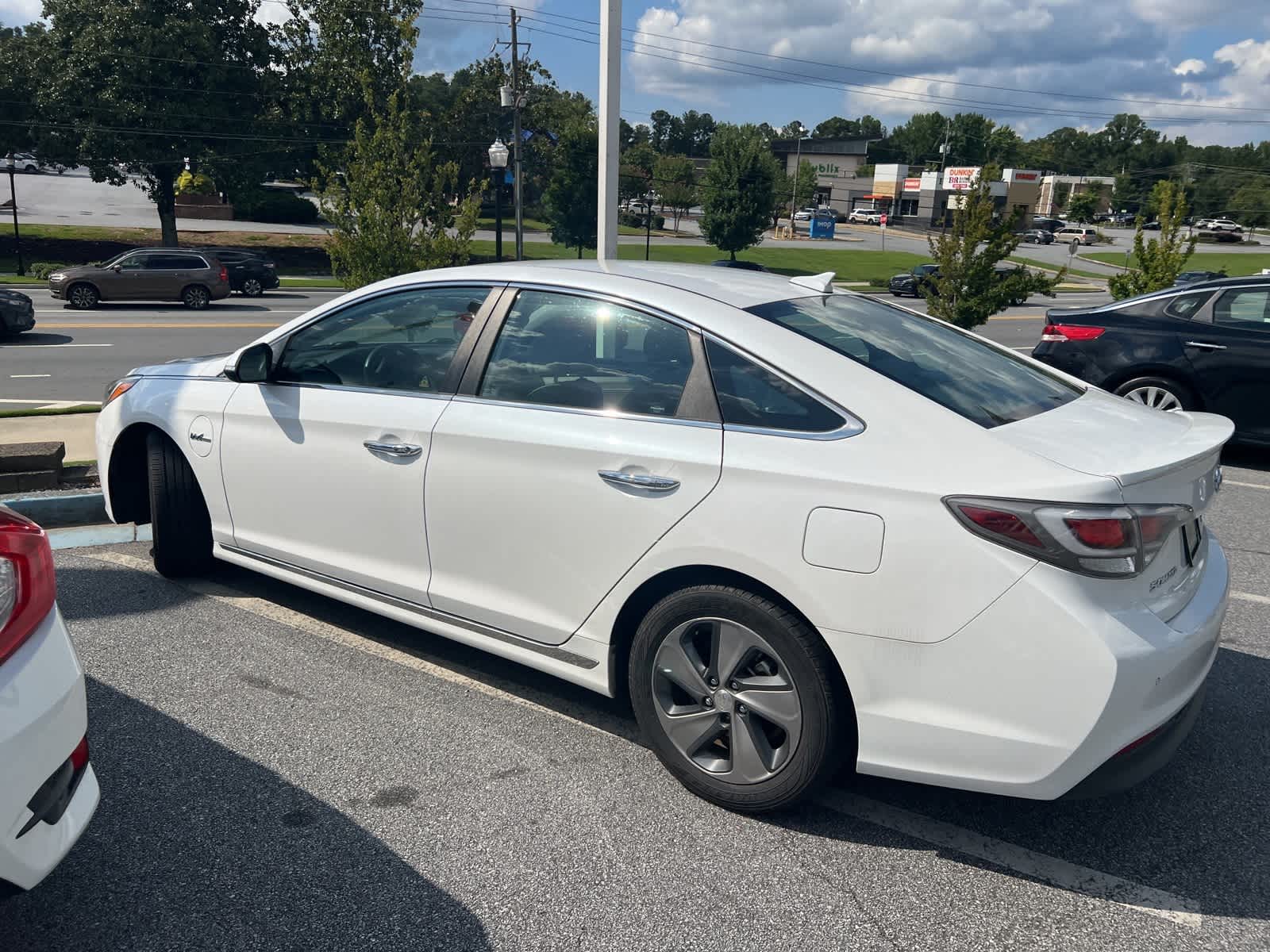 Thumbnail: 2017 Hyundai Sonata - 2