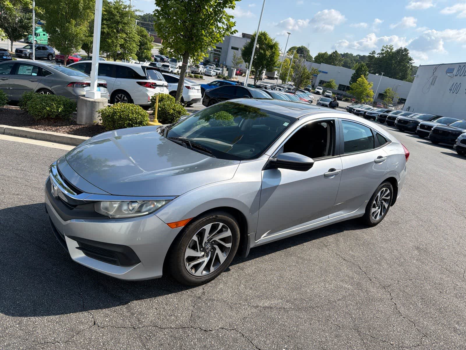 Thumbnail: 2016 Honda Civic - 5