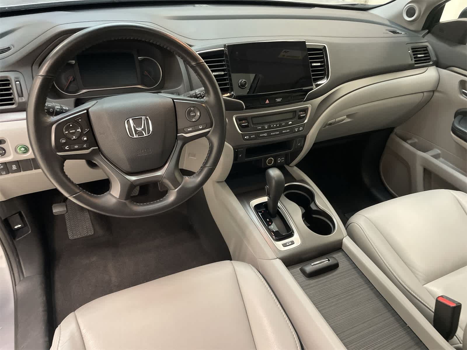 Thumbnail: 2019 Honda Pilot - 20