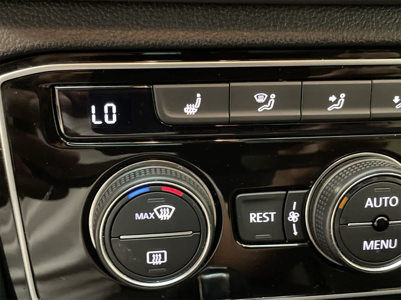 2018 Volkswagen Atlas SEL 6