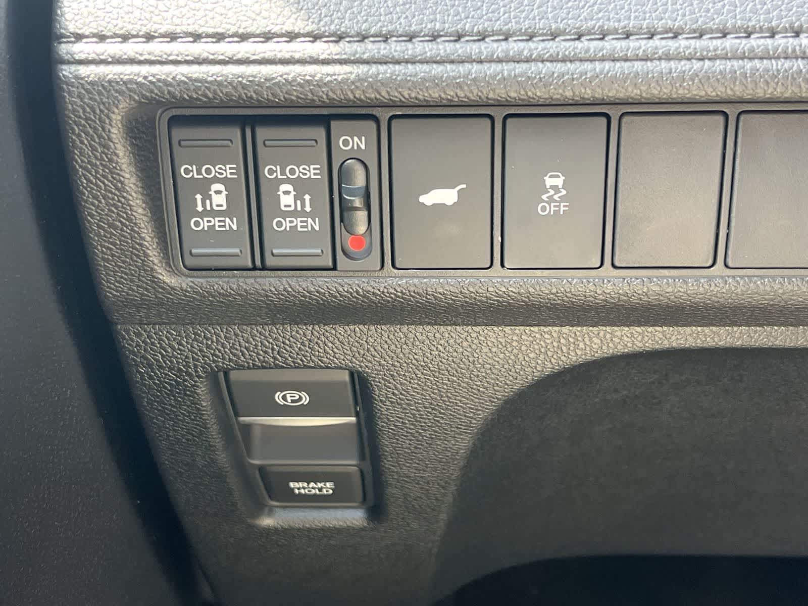 Thumbnail: 2026 Honda Odyssey - 24