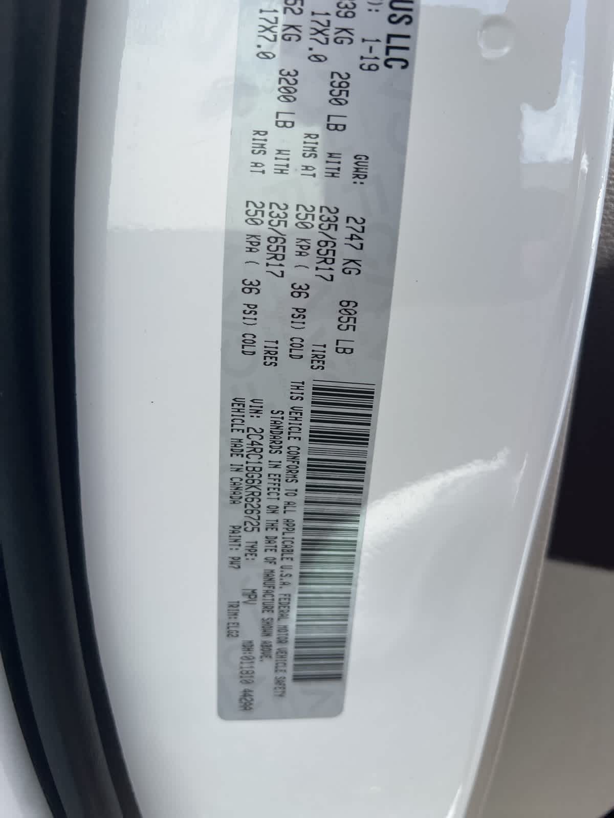 Thumbnail: 2019 Chrysler Pacifica - 17
