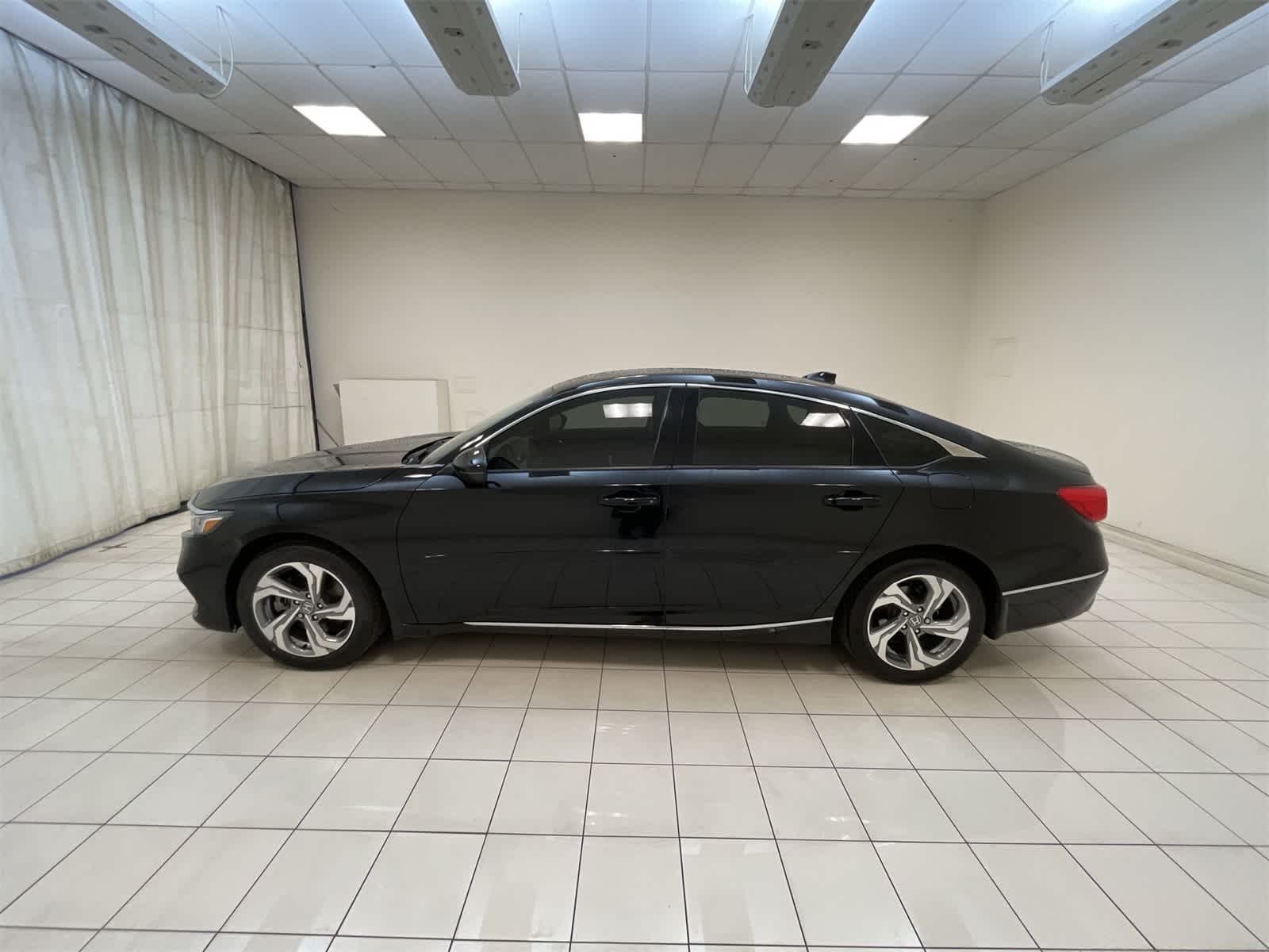 Thumbnail: 2020 Honda Accord - 26