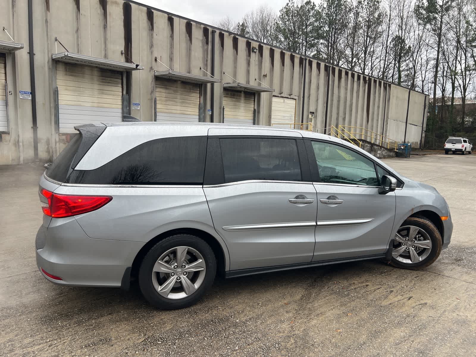 Thumbnail: 2019 Honda Odyssey - 11