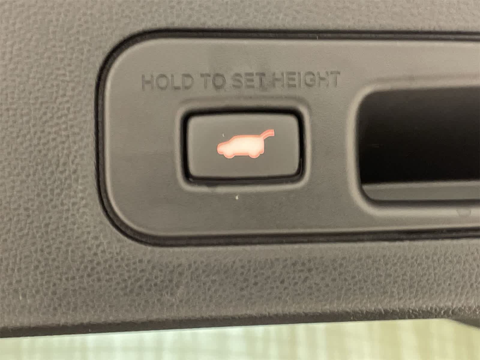 Thumbnail: 2024 Acura MDX - 25