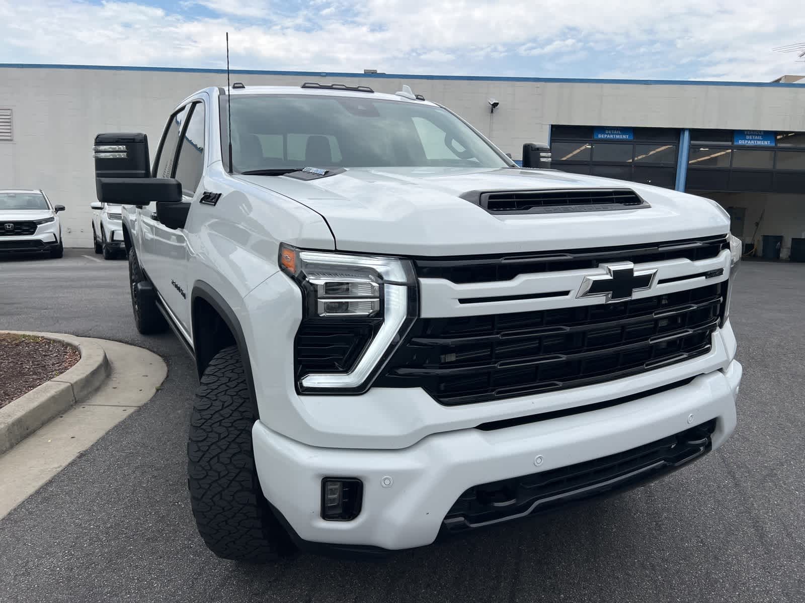 2024 Chevrolet Silverado 2500 LTZ 13