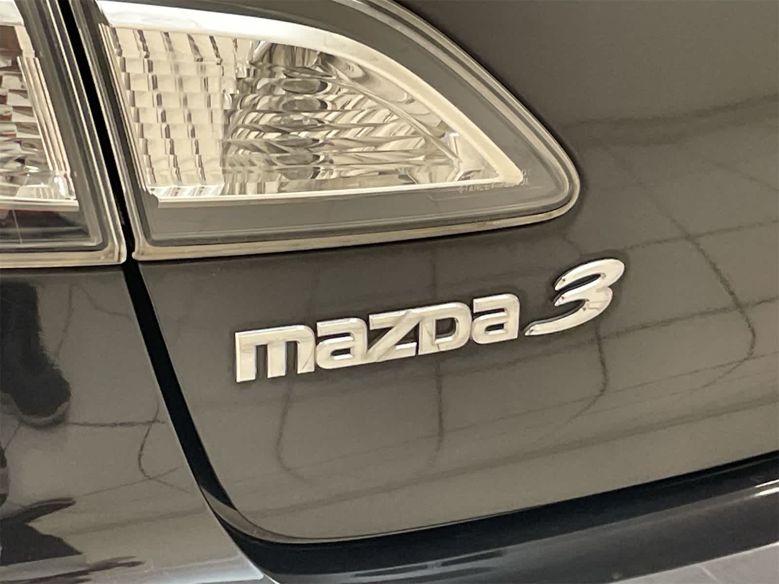 Thumbnail: 2012 Mazda Mazda3 - 16