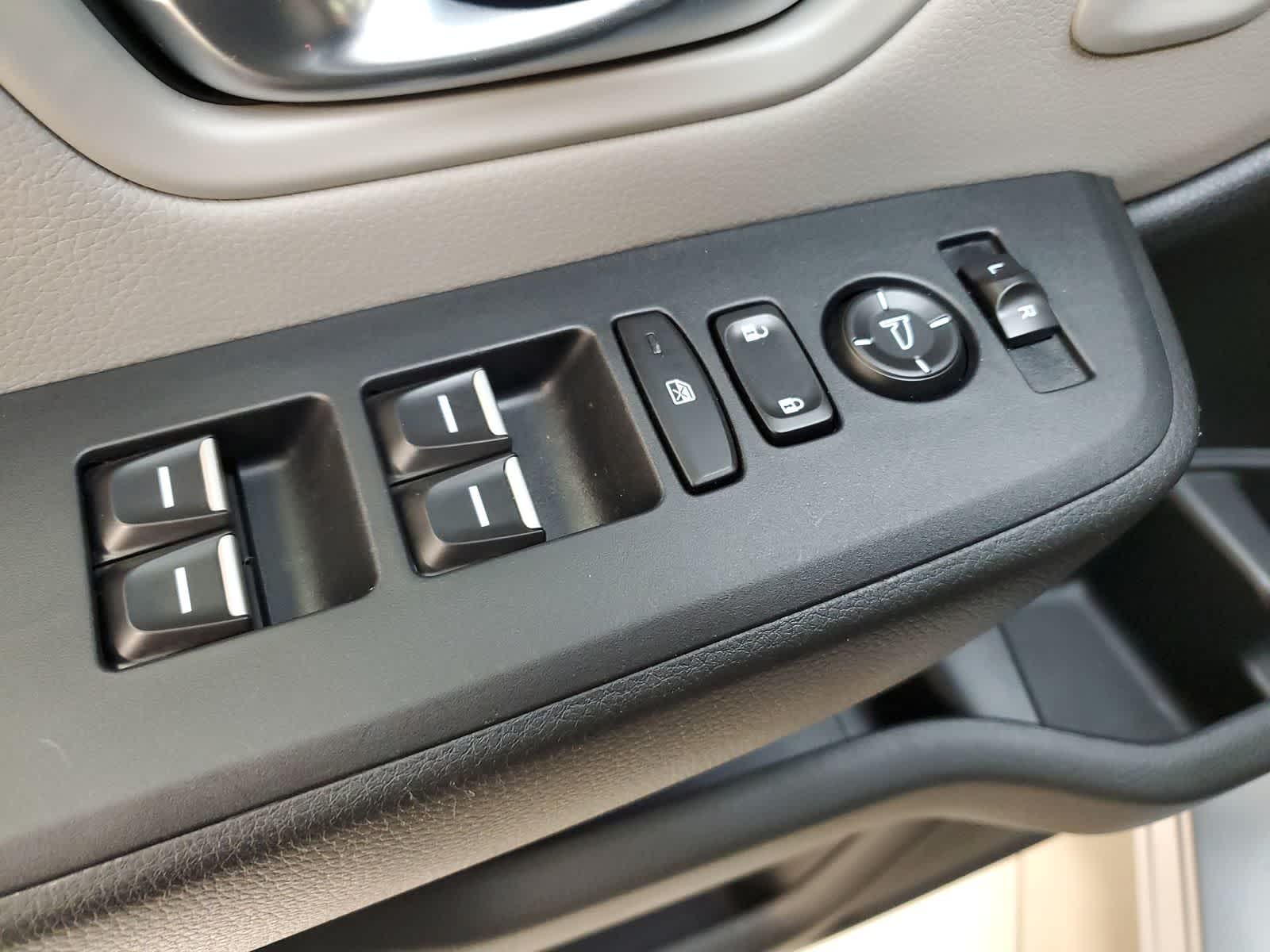 Thumbnail: 2025 Honda Pilot - 18