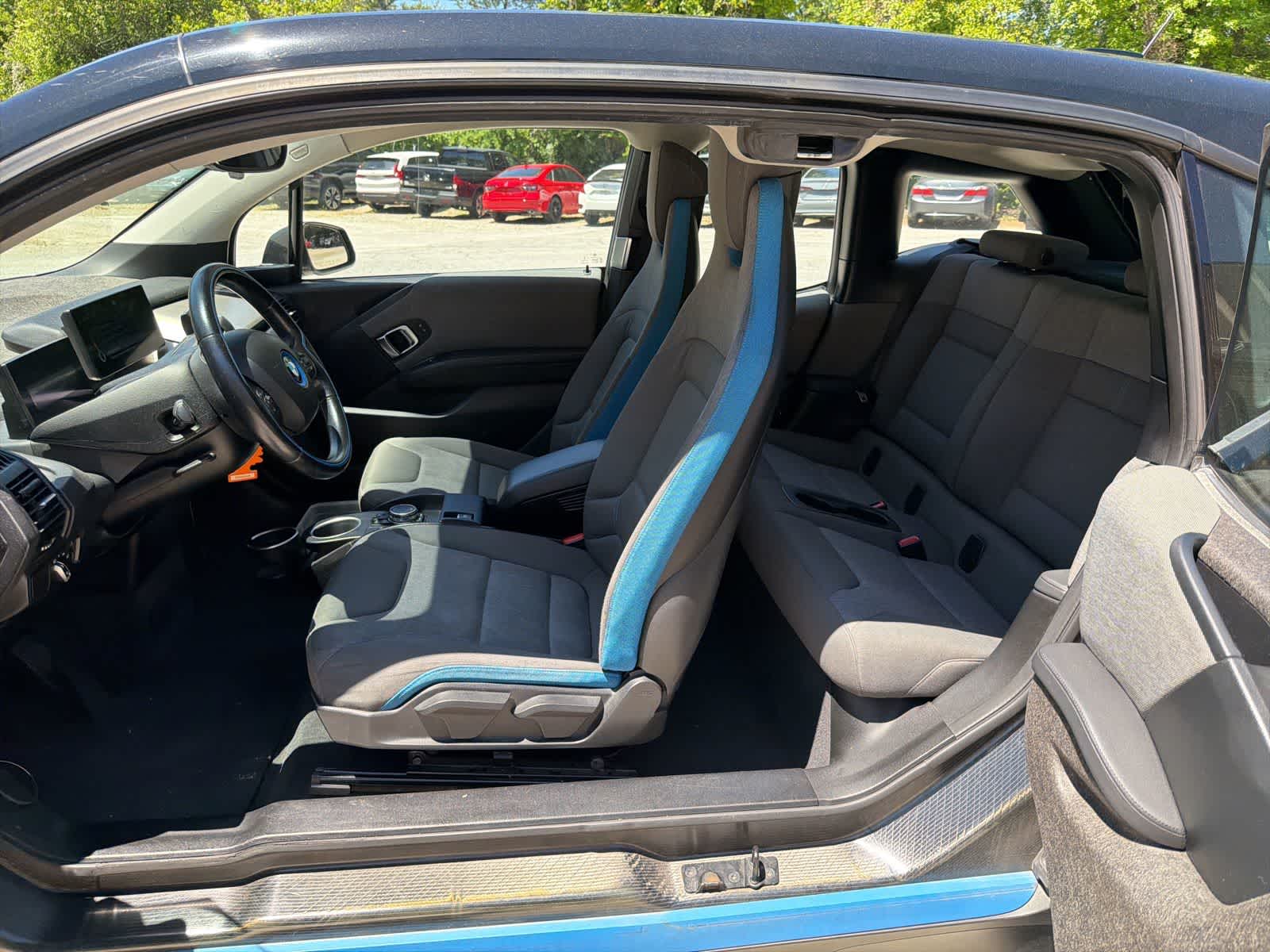 Thumbnail: 2016 BMW i3 - 18