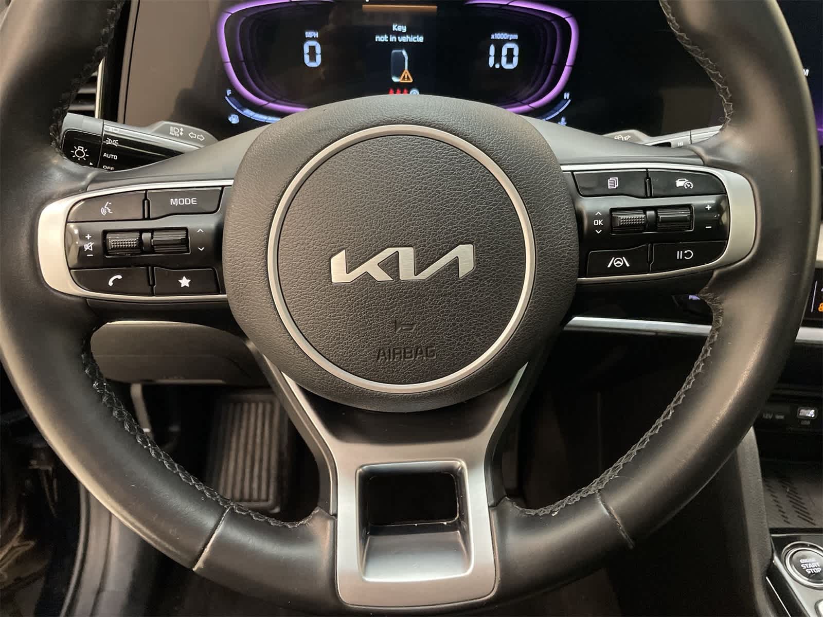 Thumbnail: 2023 Kia Sportage - 12