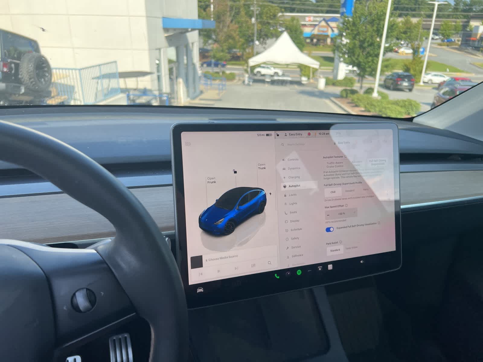 Thumbnail: 2022 Tesla Model Y - 21