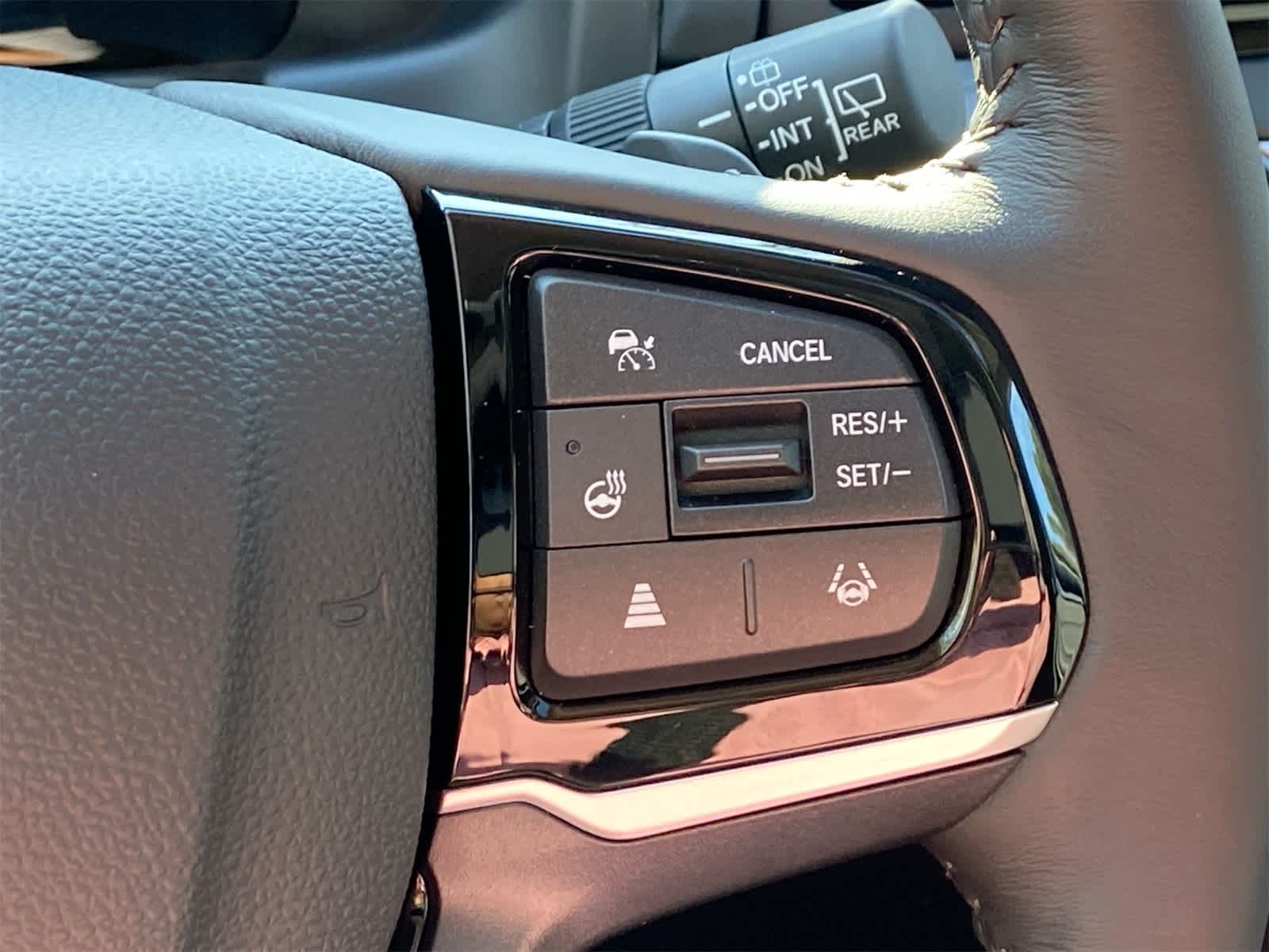 Thumbnail: 2026 Honda Odyssey - 24