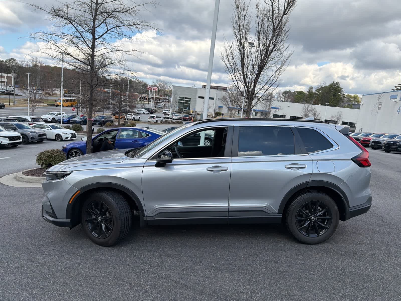 Thumbnail: 2023 Honda CR-V - 6