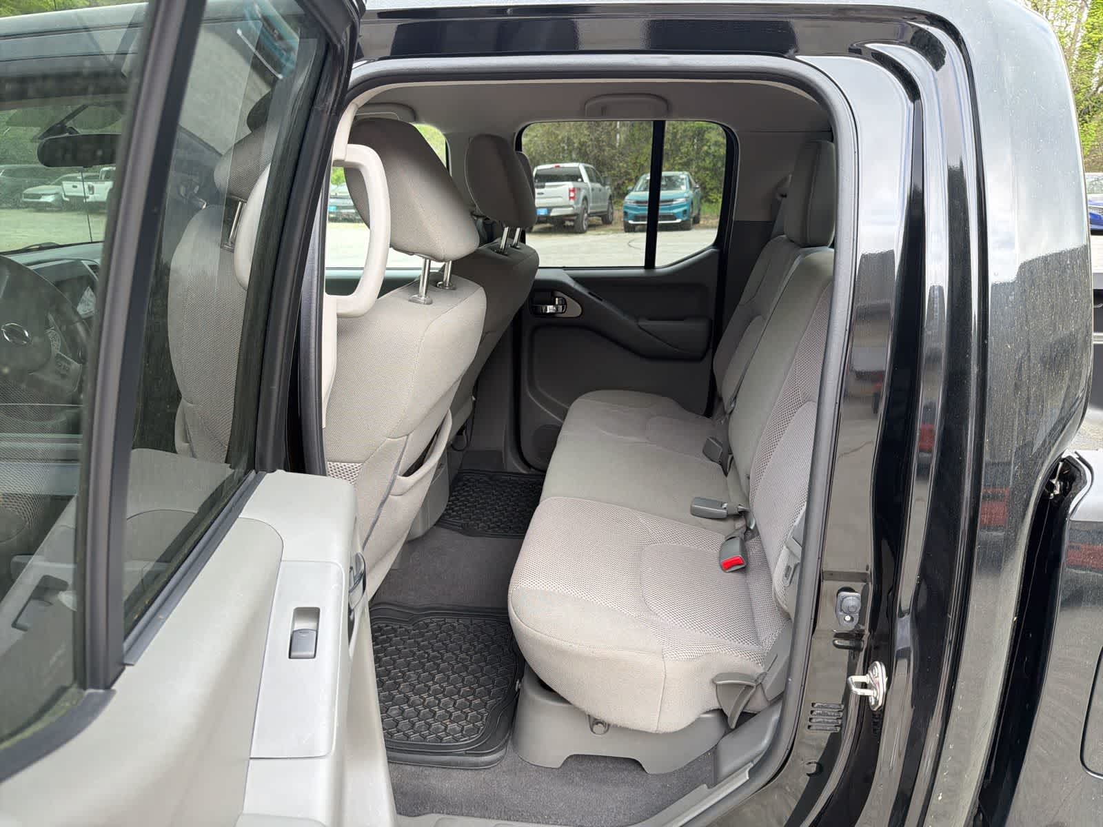 Thumbnail: 2019 Nissan Frontier - 15