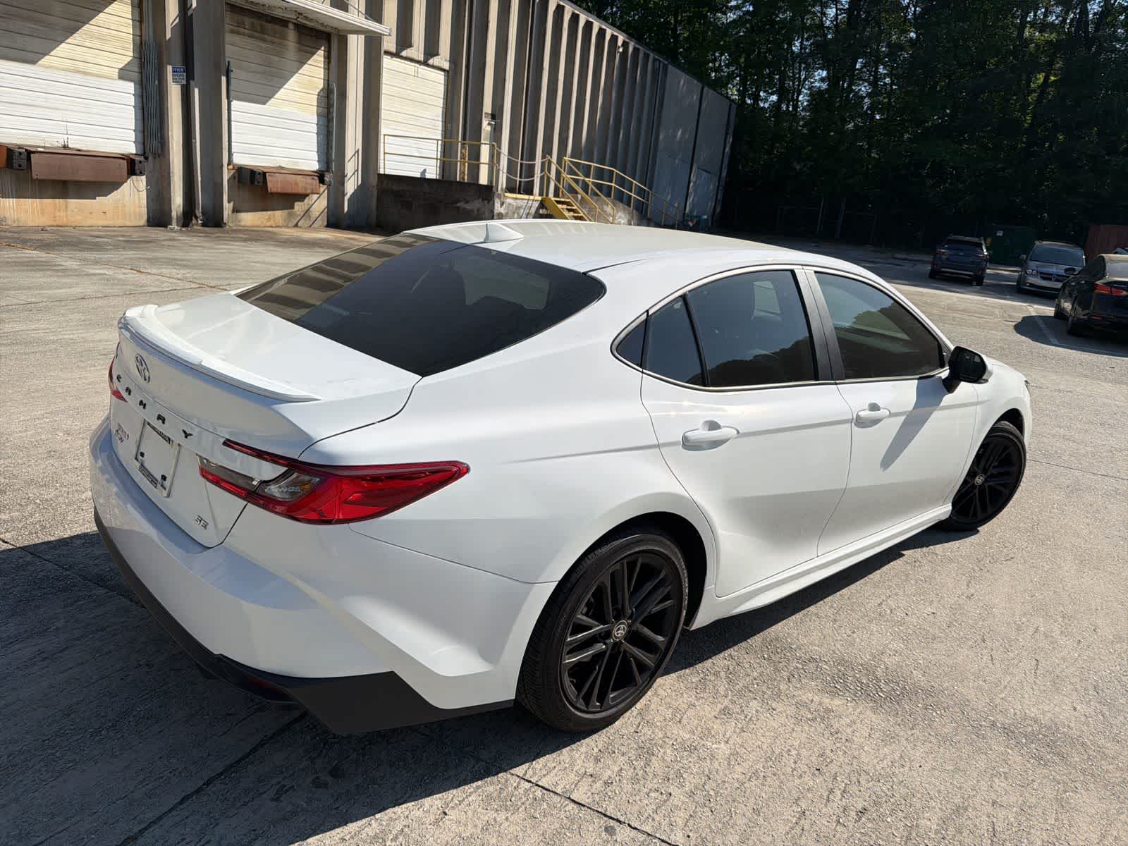 Thumbnail: 2025 Toyota Camry - 10