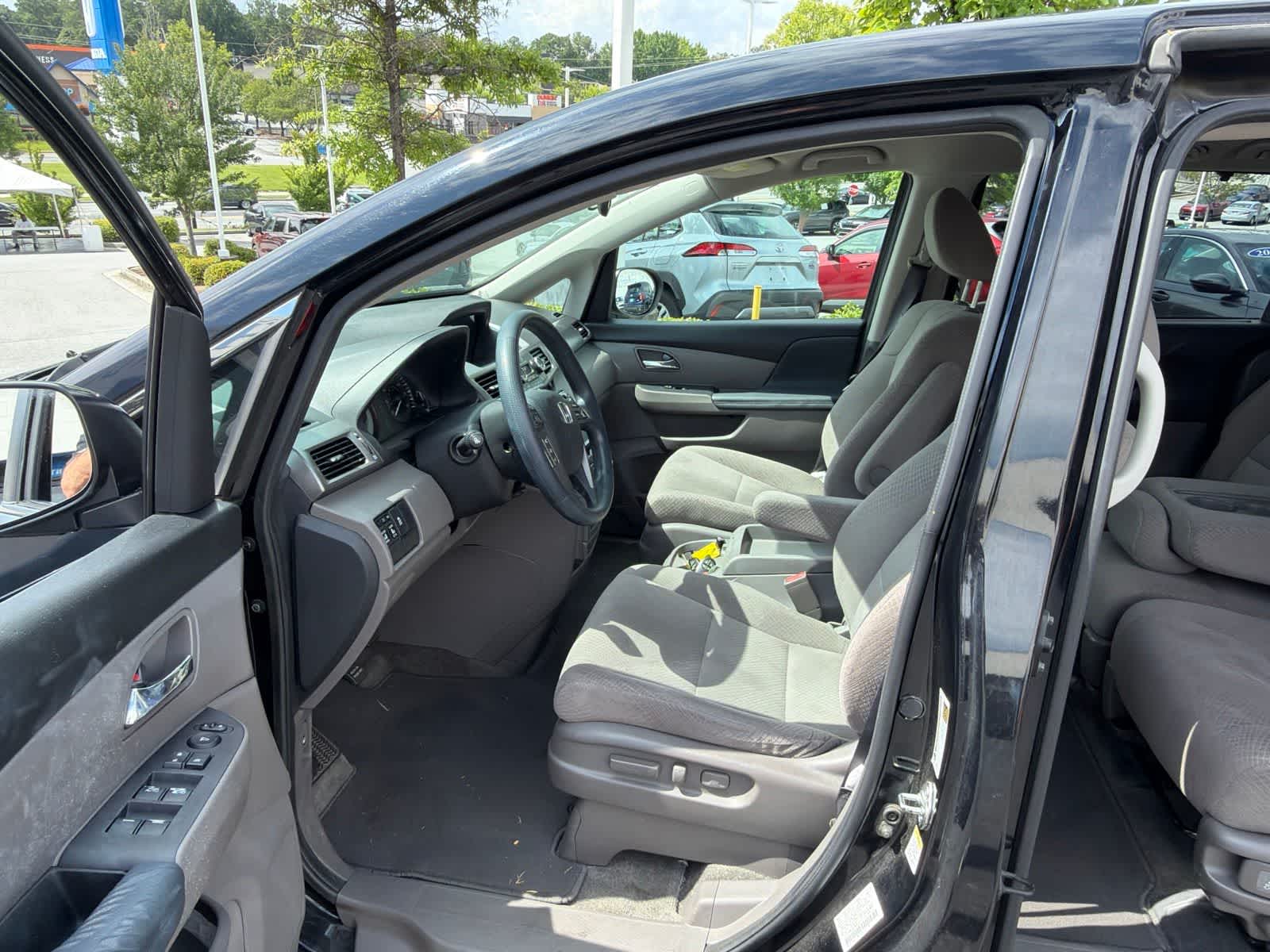 Thumbnail: 2016 Honda Odyssey - 15