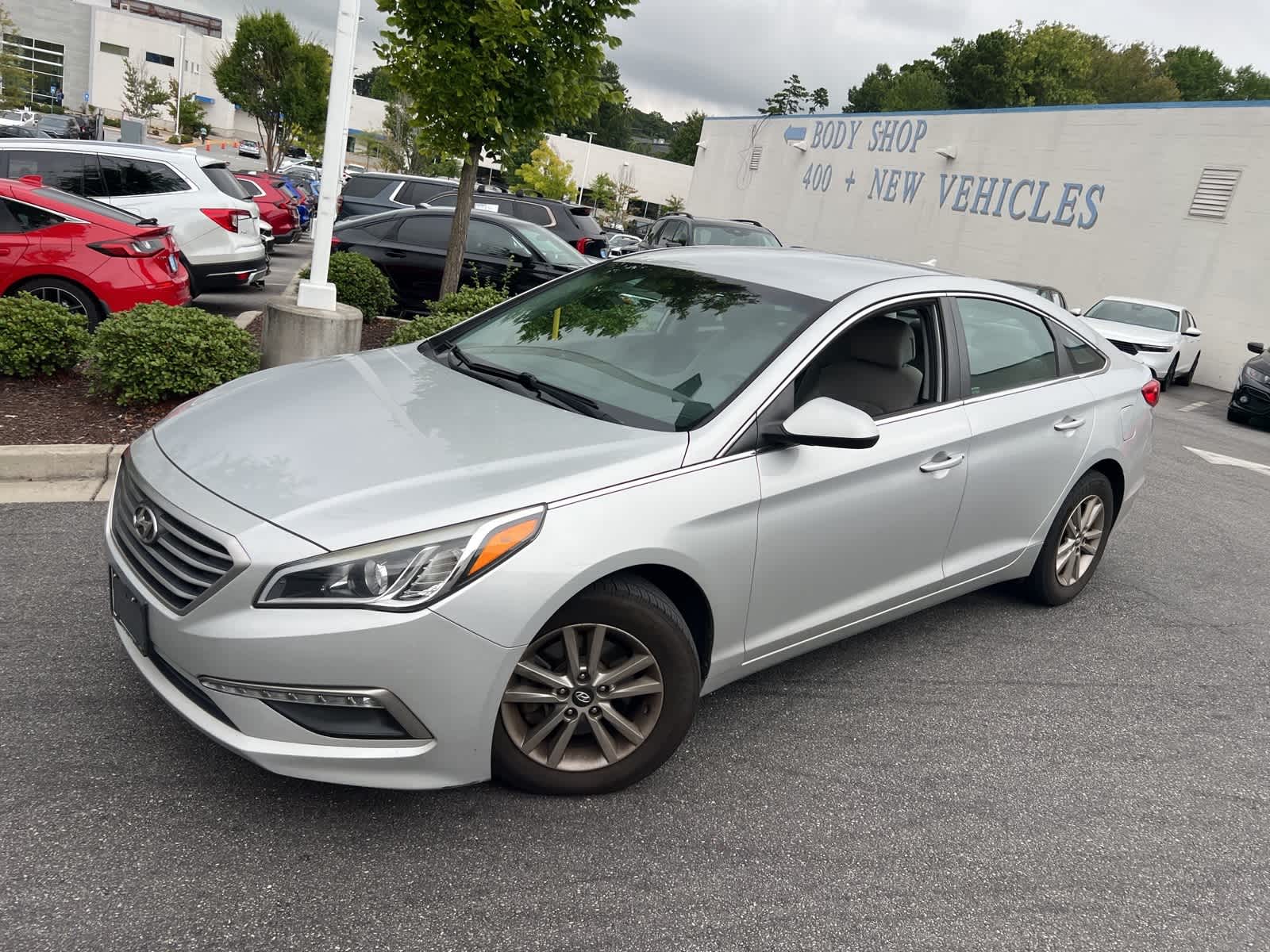 Thumbnail: 2015 Hyundai Sonata - 4