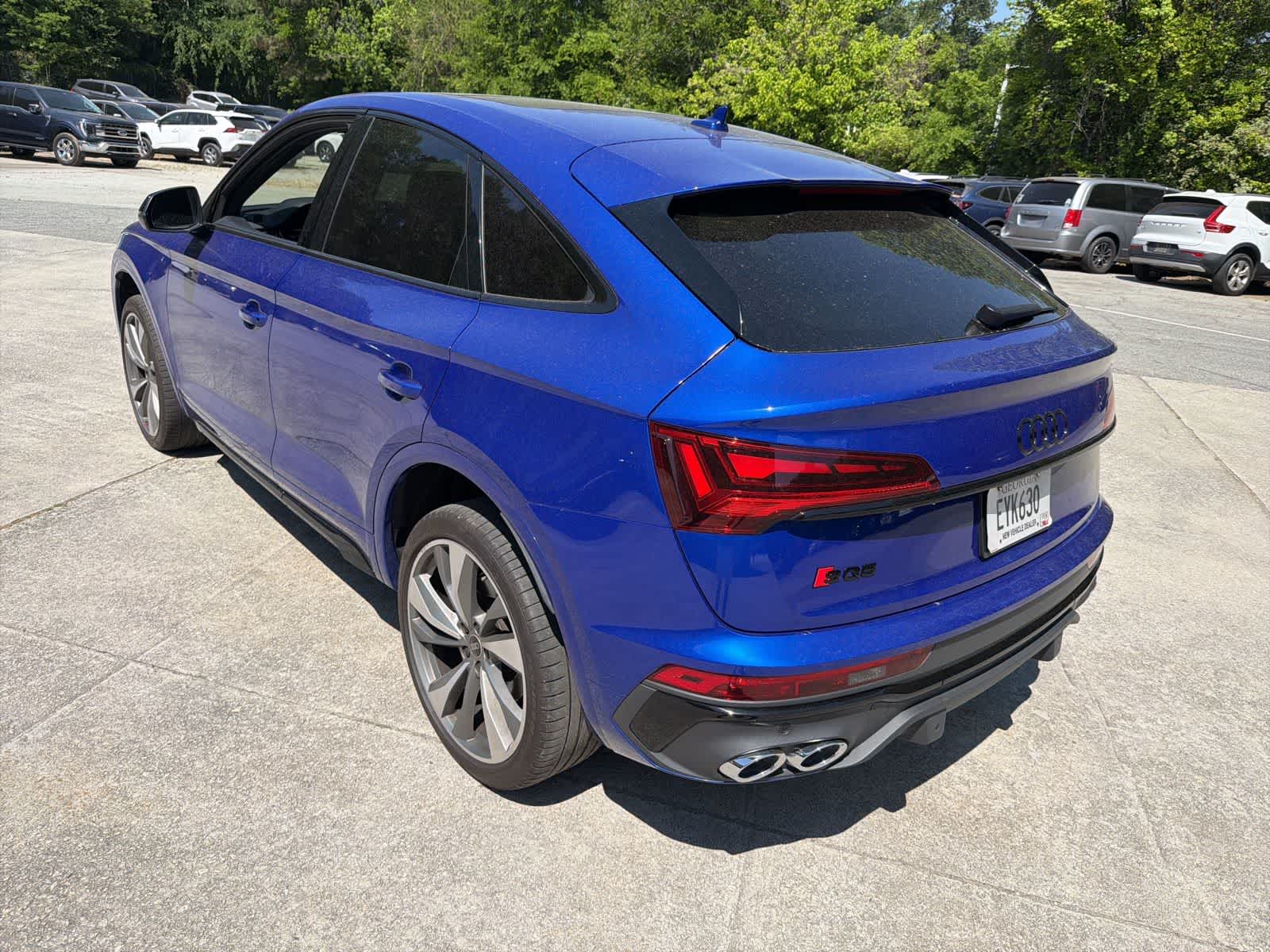 Thumbnail: 2024 Audi SQ5 - 8