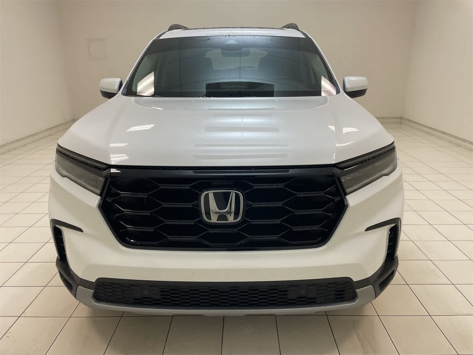 Thumbnail: 2024 Honda Pilot - 27