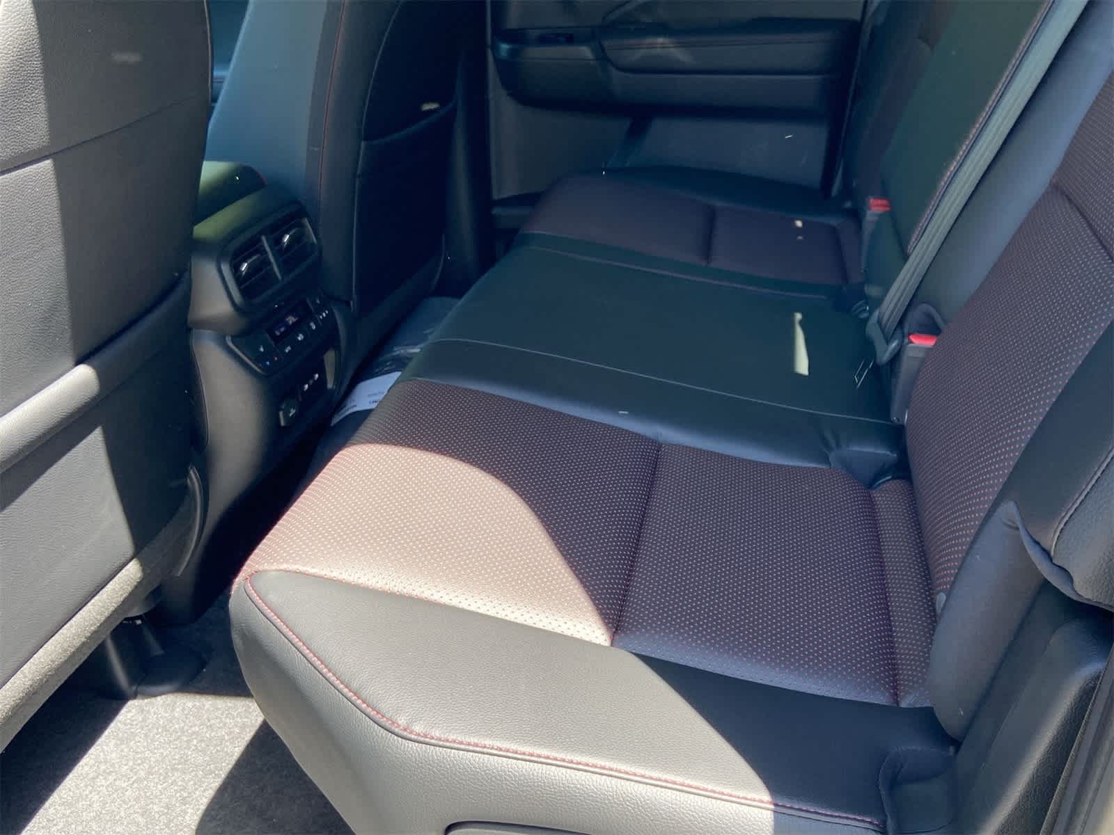 Thumbnail: 2026 Honda Ridgeline - 19