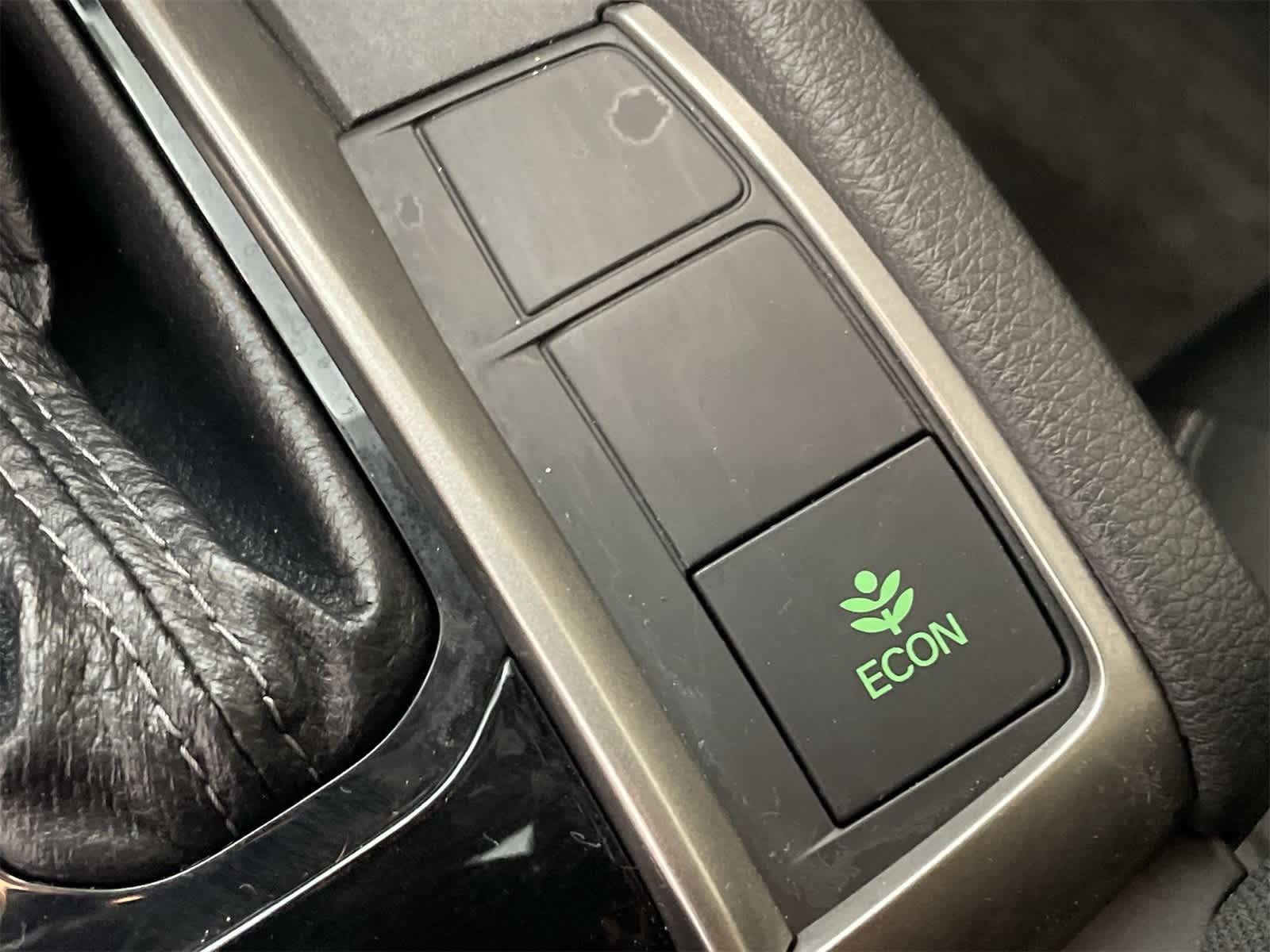 Thumbnail: 2018 Honda Civic - 30