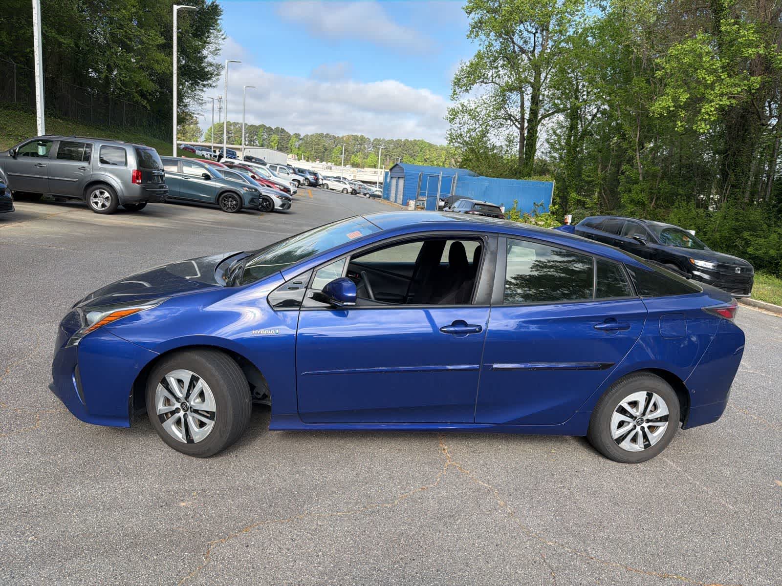 Thumbnail: 2018 Toyota Prius - 6