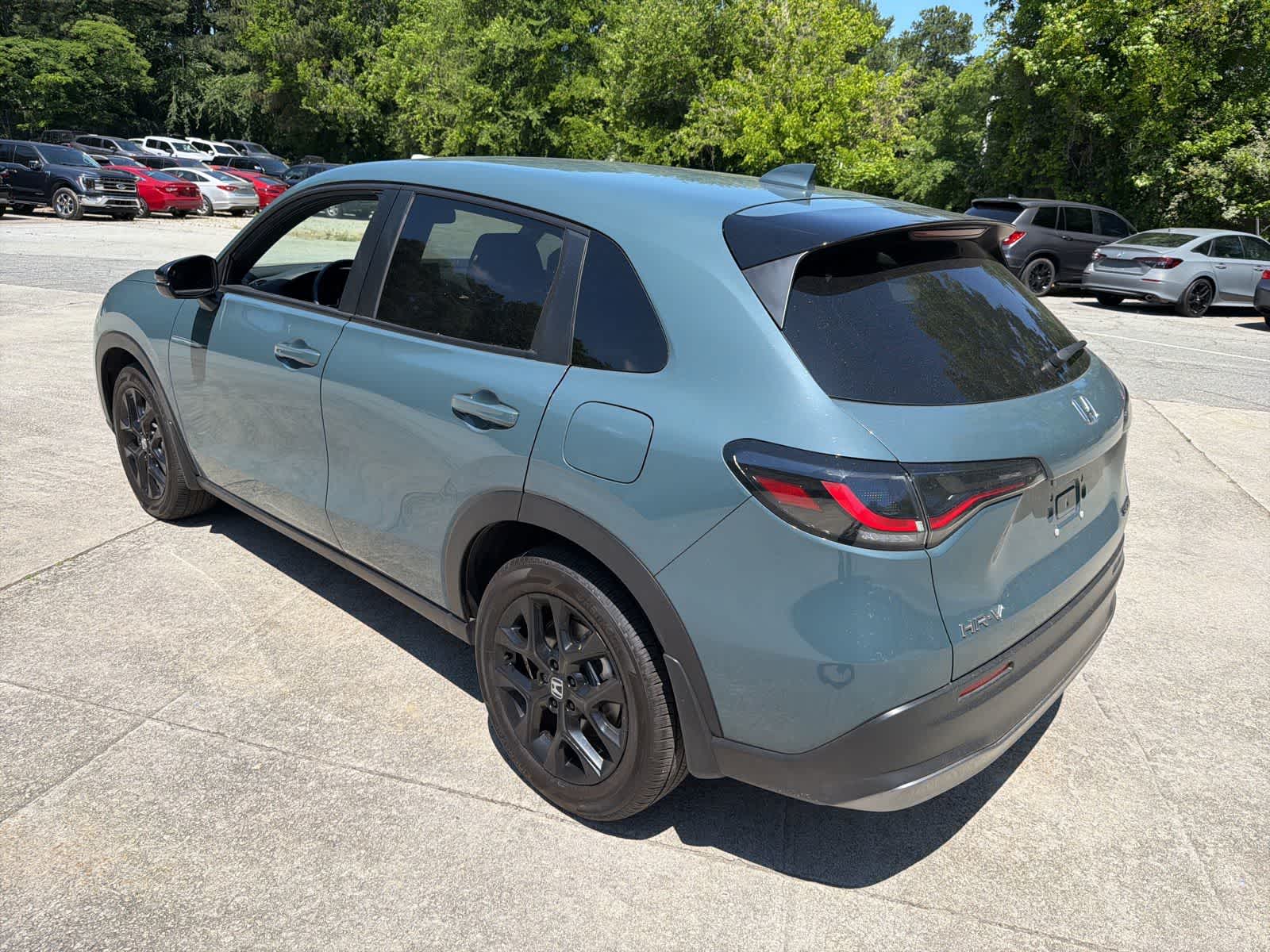 Thumbnail: 2025 Honda HR-V - 8