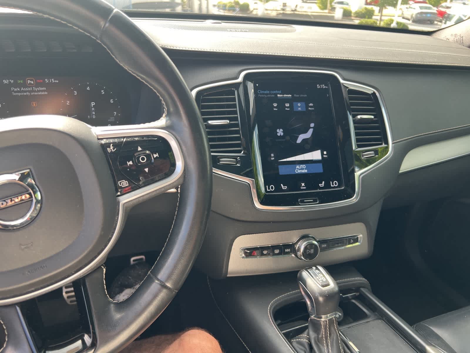 Thumbnail: 2021 Volvo XC90 - 21