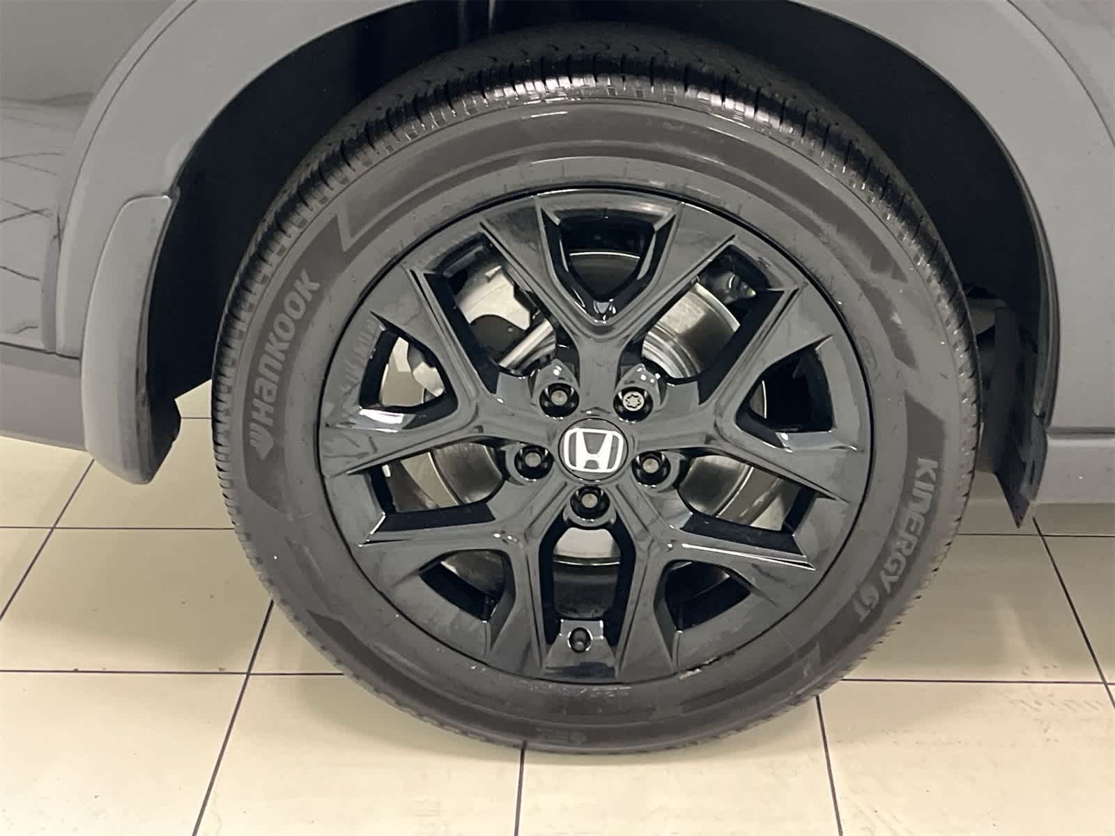 Thumbnail: 2025 Honda HR-V - 24