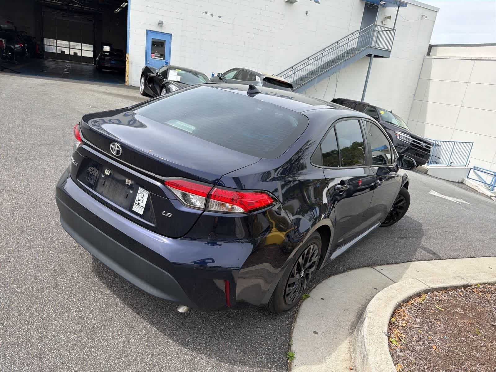 Thumbnail: 2023 Toyota Corolla - 10