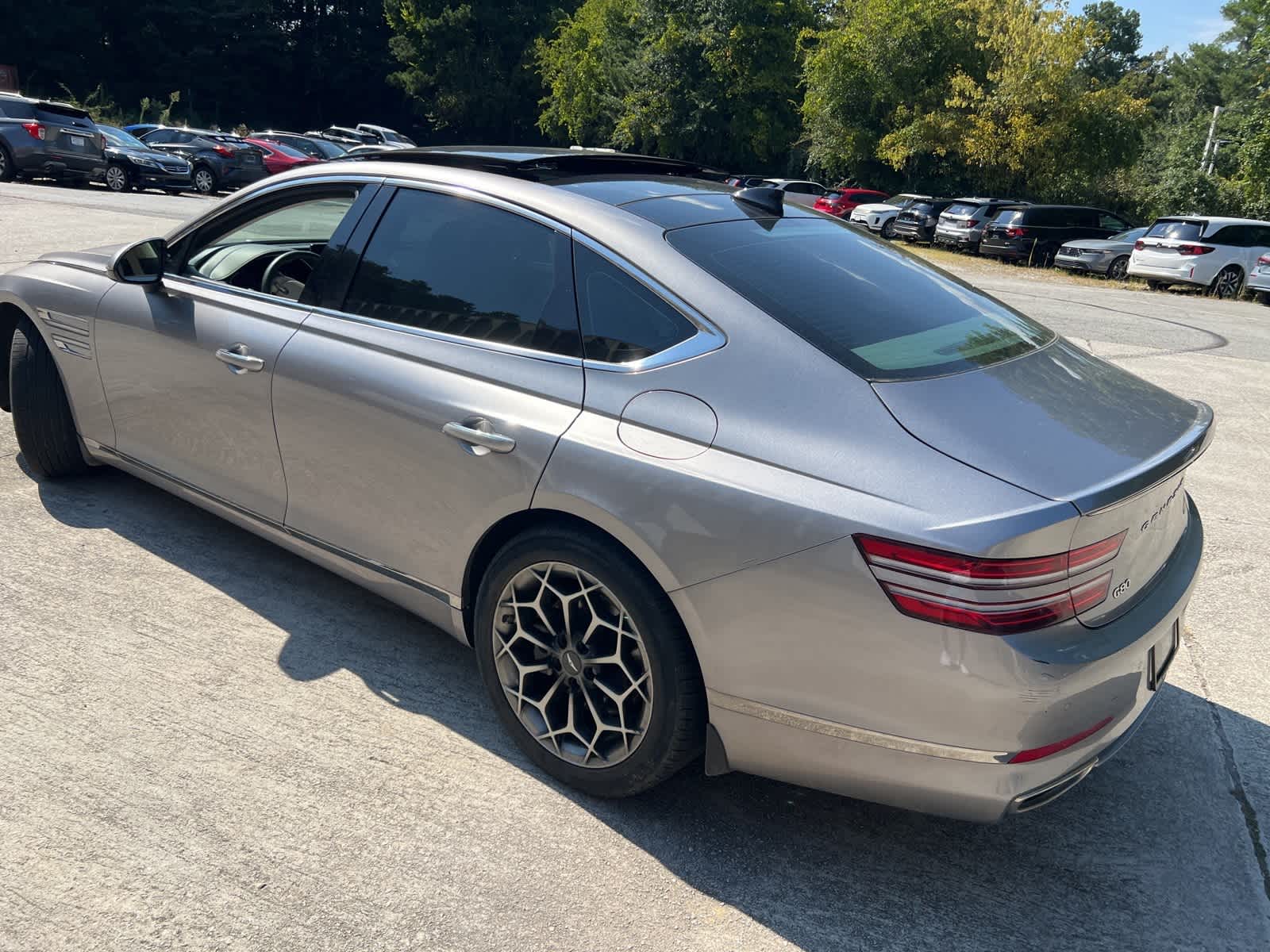 Thumbnail: 2023 Genesis G80 - 7
