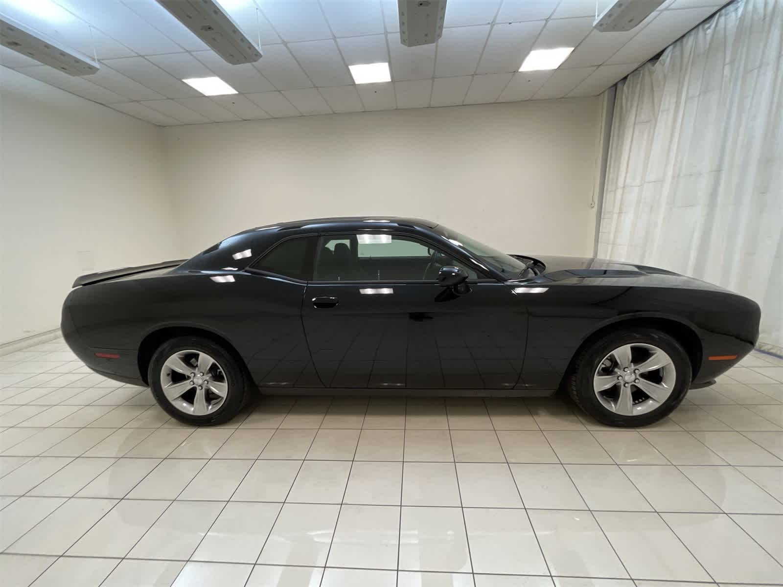 Thumbnail: 2021 Dodge Challenger - 24