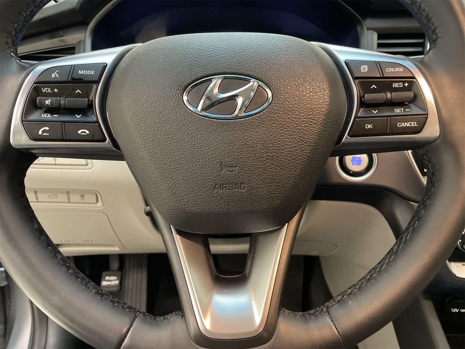 Thumbnail: 2018 Hyundai Sonata - 10