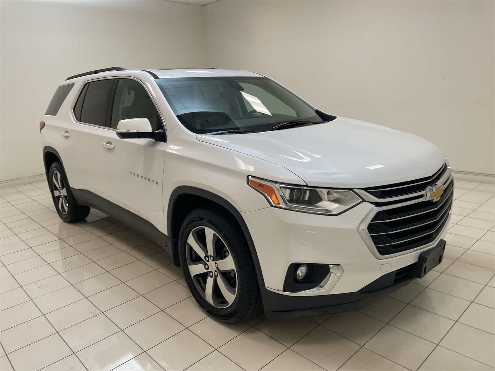 Thumbnail: 2020 Chevrolet Traverse - 27