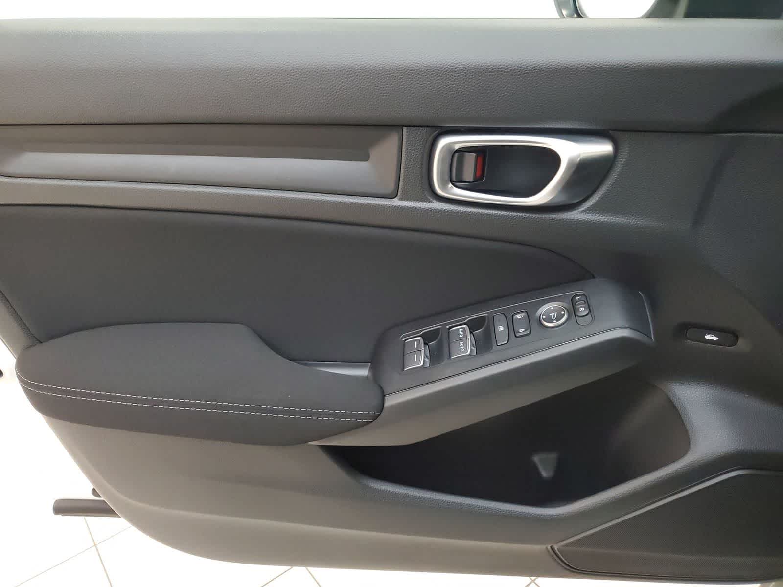 Thumbnail: 2023 Honda Civic - 14