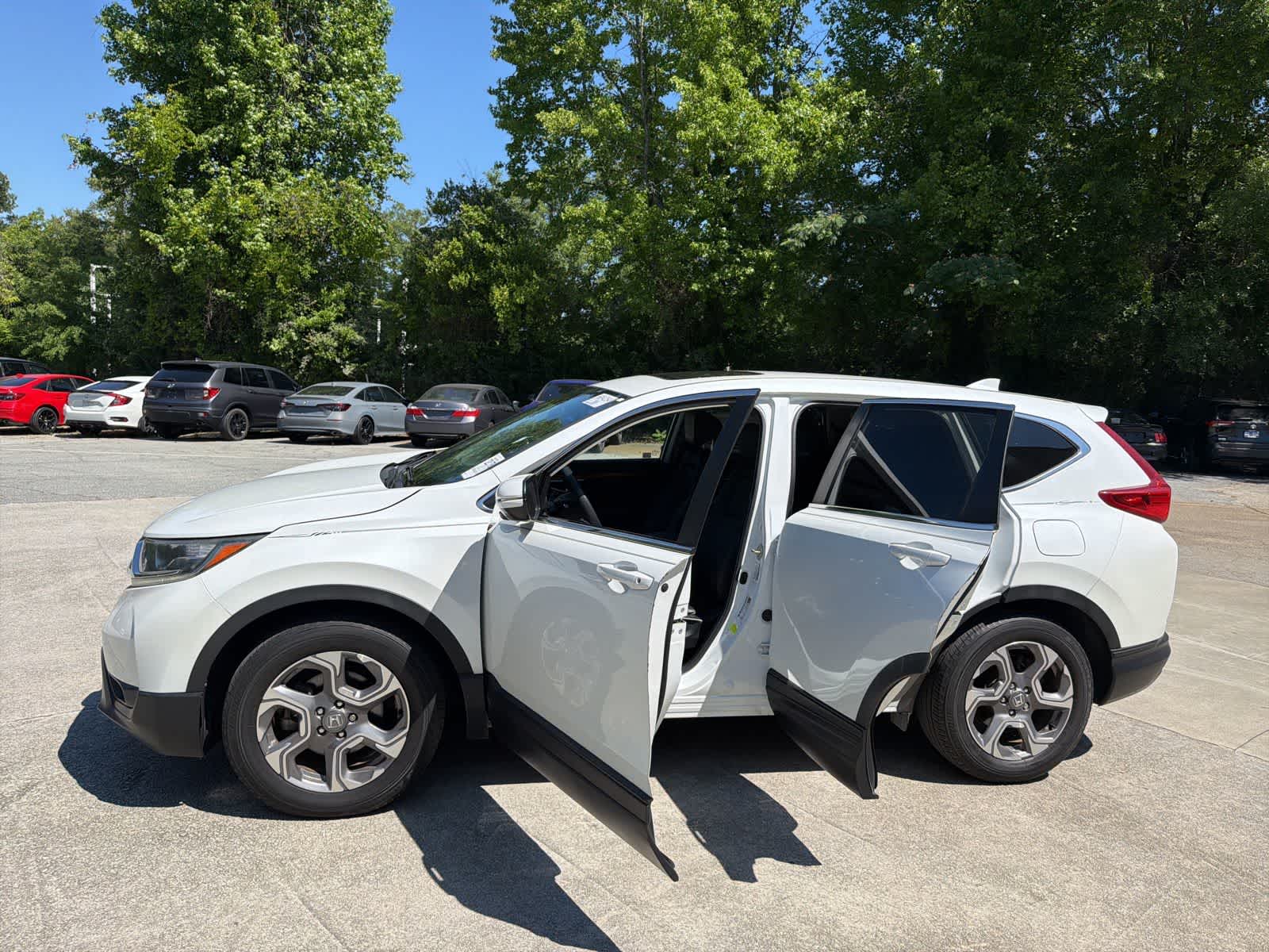 Thumbnail: 2019 Honda CR-V - 18